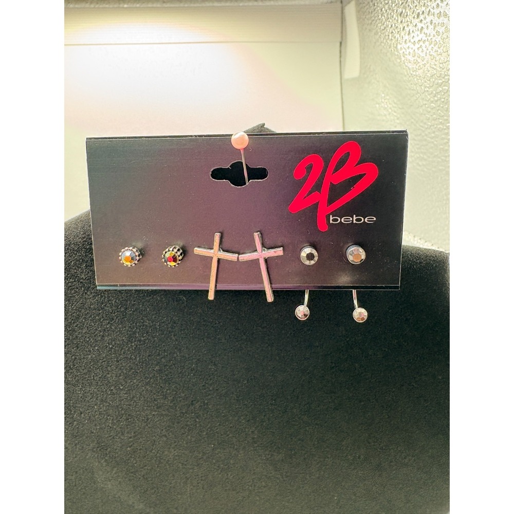2b bebe - 3 pair stud earrings